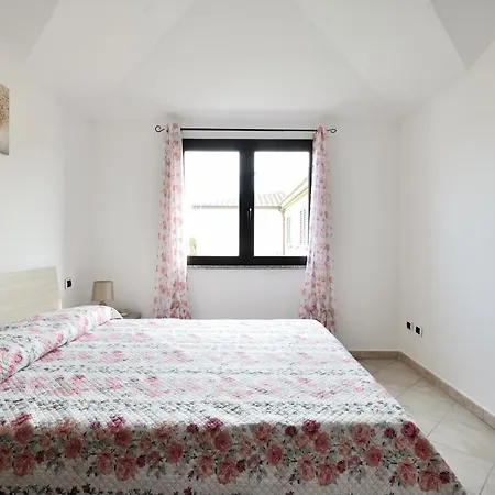 Apartment Casa L'orchidea Tortolì